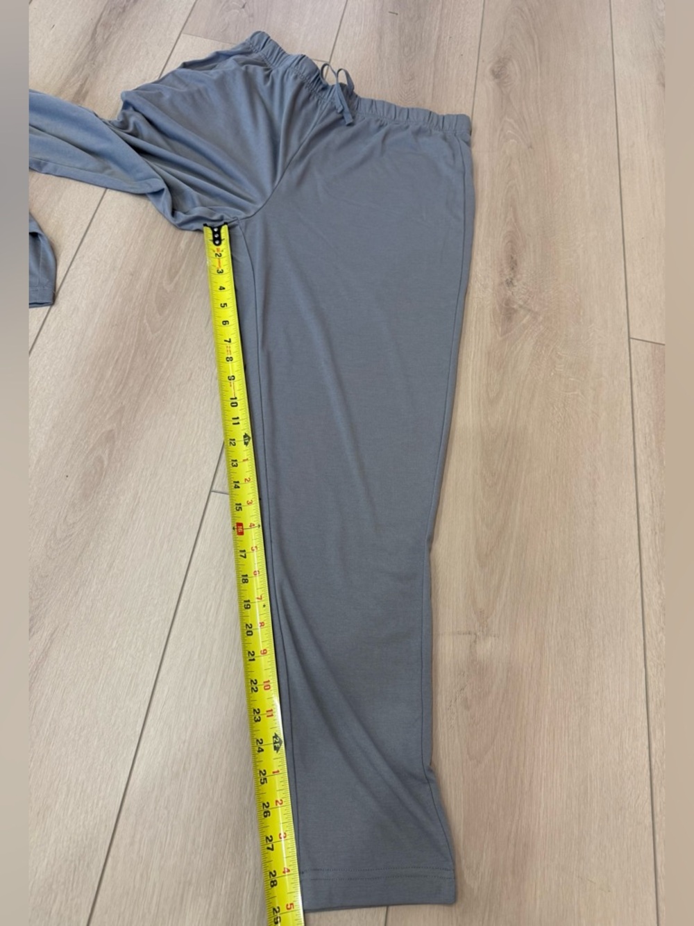 United Polaris Pajamas 2 sets with 1 Pair of Slippers ✈️ - Picture 6 of 10